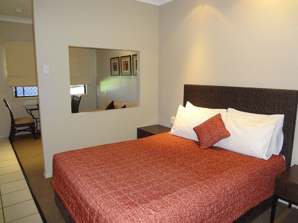Best Western Bungil Creek Motel Roma Bagian luar foto