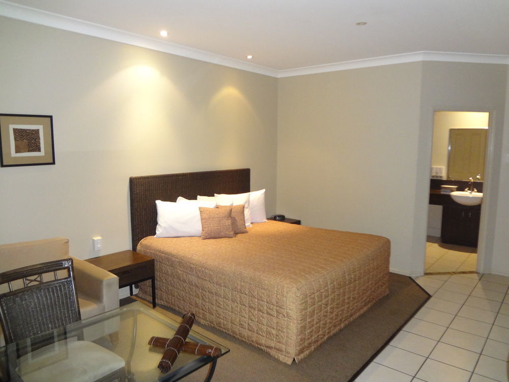 Best Western Bungil Creek Motel Roma Bagian luar foto